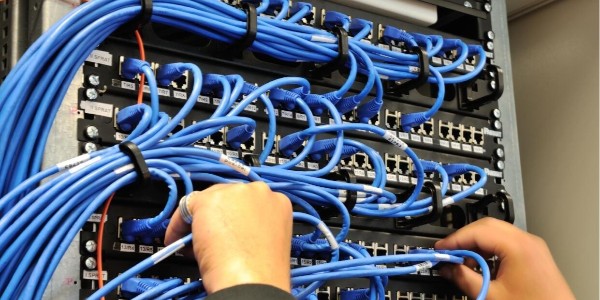 2024機(jī)房動(dòng)環(huán)監(jiān)控系統(tǒng)產(chǎn)品介紹